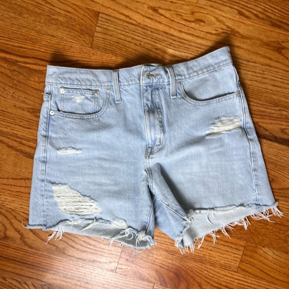 Madewell Light Blue Distressed Denim Mid Length Shorts - Picture 2 of 8
